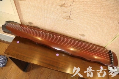 鹰潭市●久音古琴  ●典藏系列20230522  [红洒金竹节]